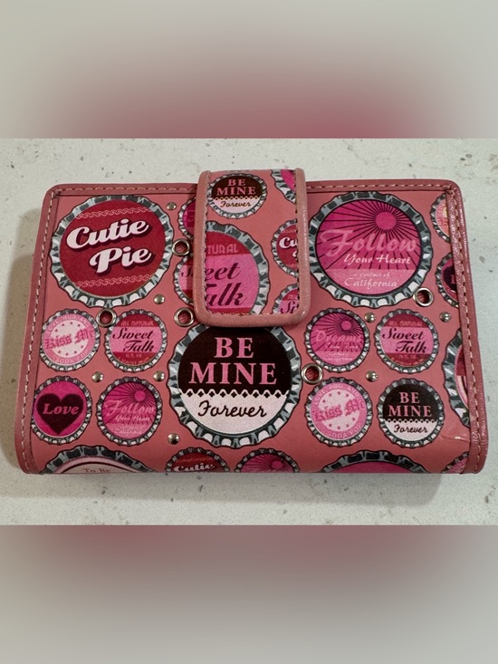 Fossil Handbags - Fossil “Be Mine Forever” Wallet Design